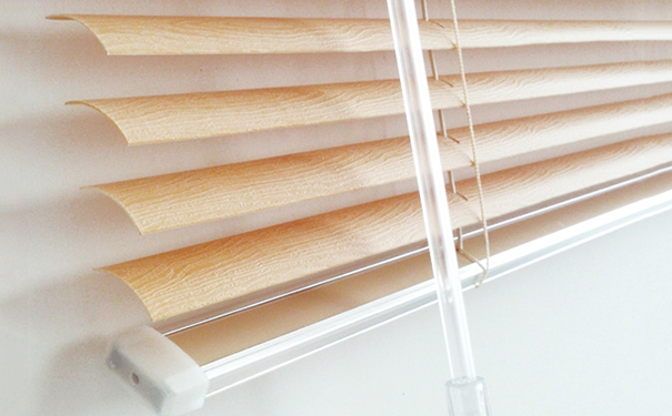 【嘉鼎辰】淺談pvc百葉窗的優勢和劣勢？